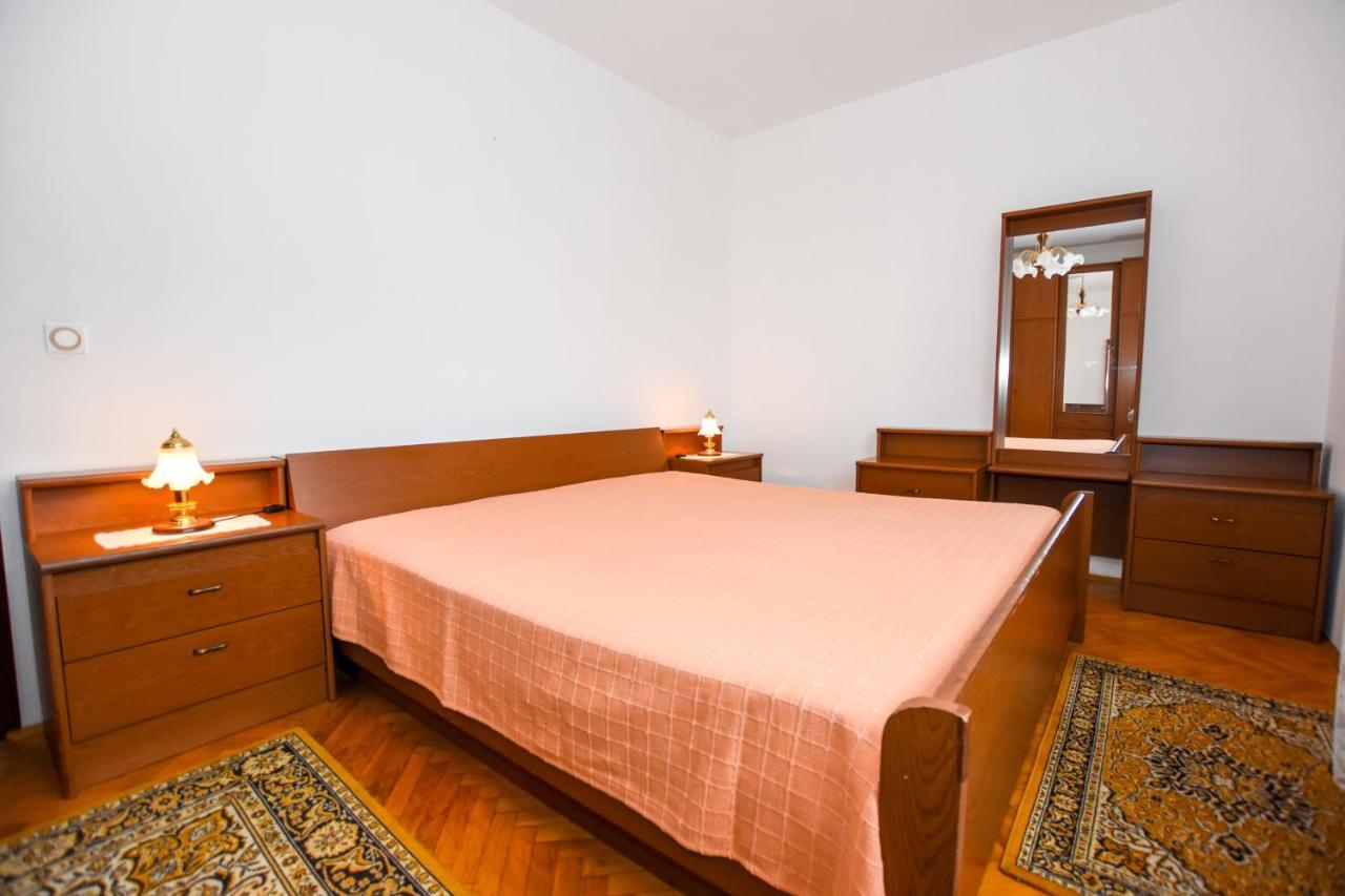 Apartments With A Parking Space Pag - 11358 Pag Town Exterior foto