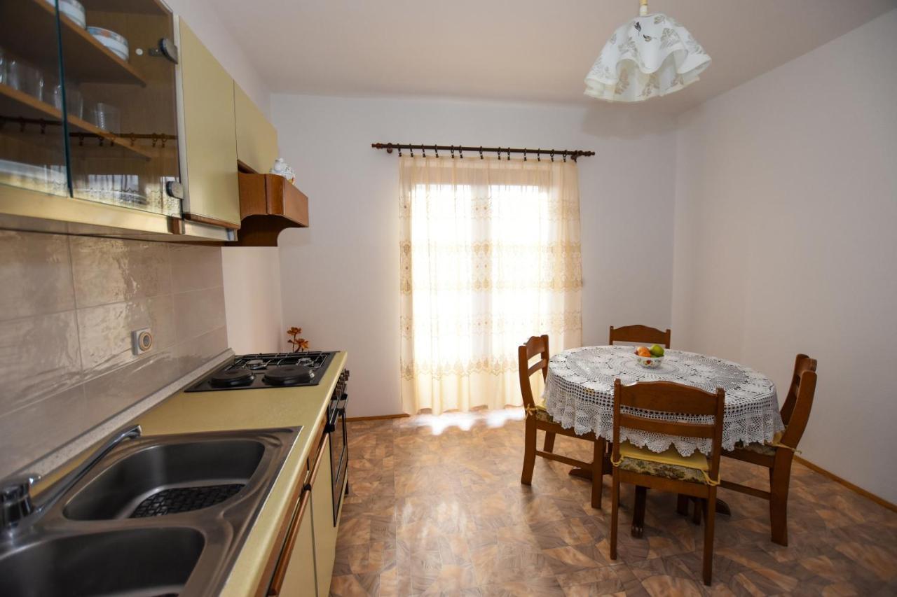 Apartments With A Parking Space Pag - 11358 Pag Town Exterior foto